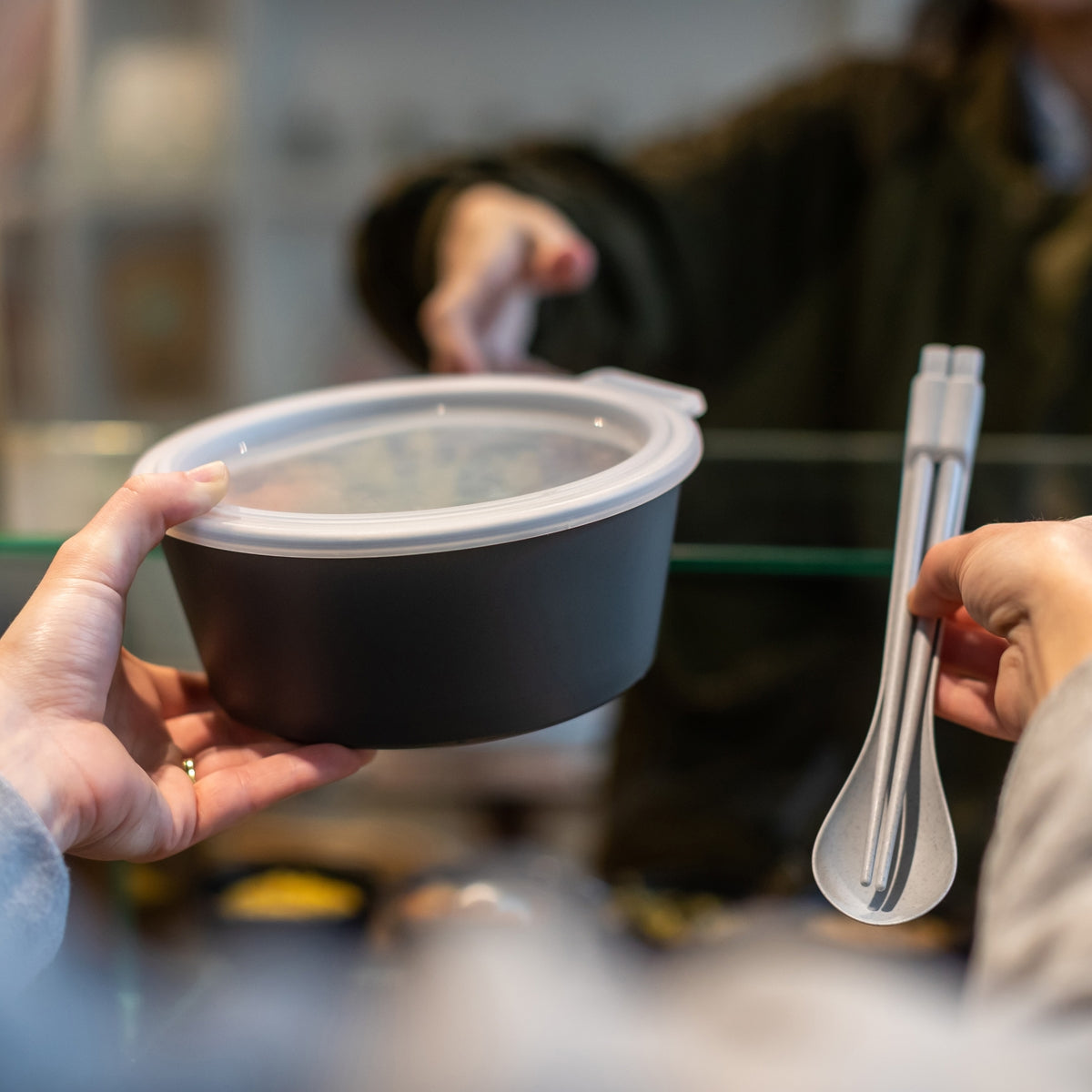 »MOVE CHOPSTICKS in a set of 30