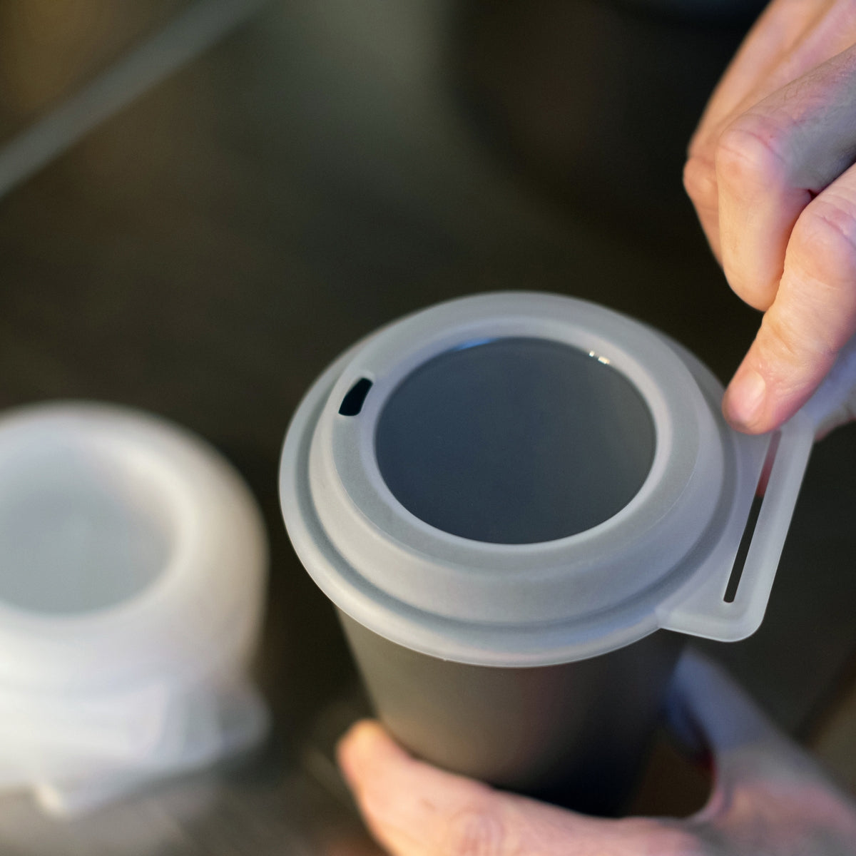 »MOVE SIP LID in a set of 24