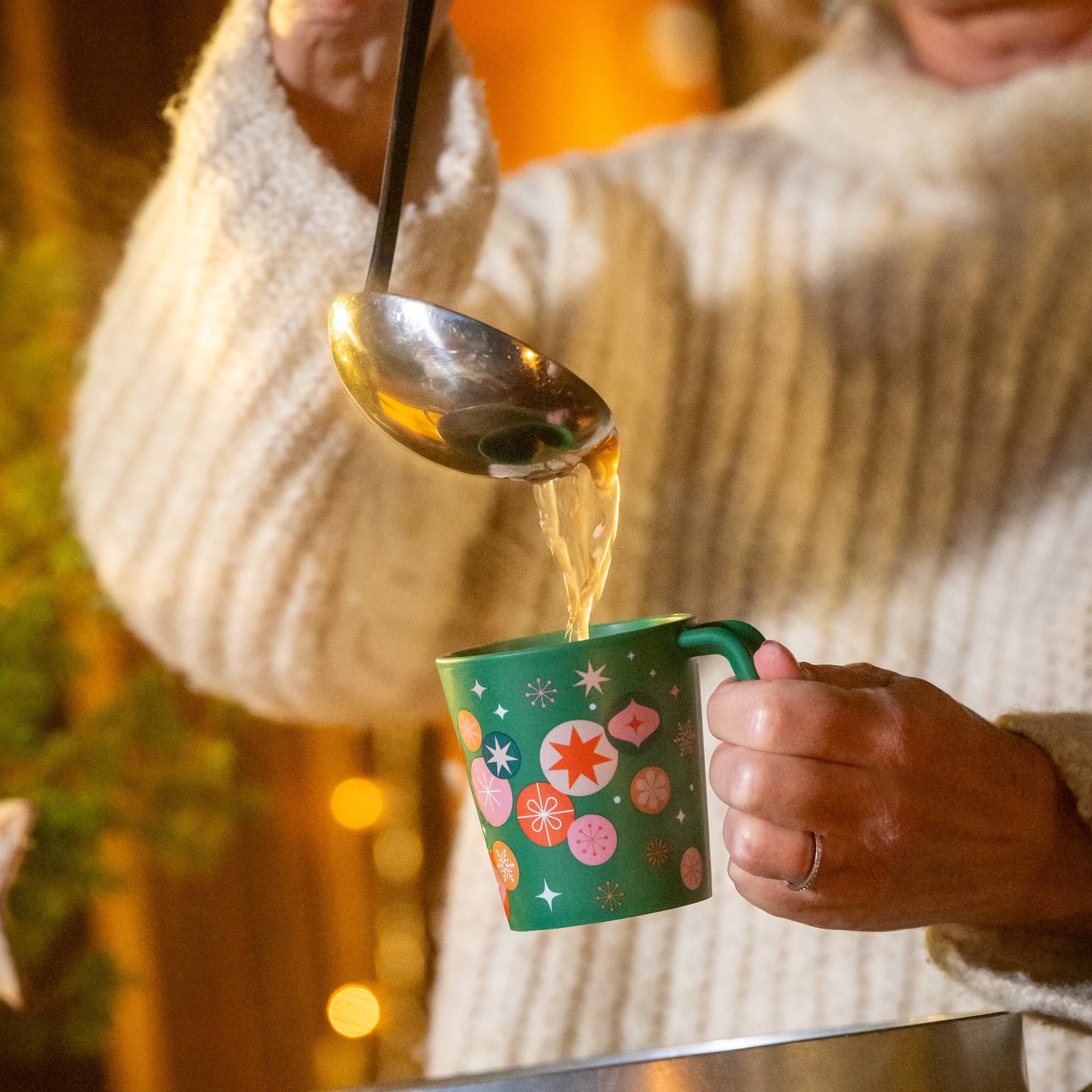 »MUKK Festive Pop Henkeltasse im 30er-Set